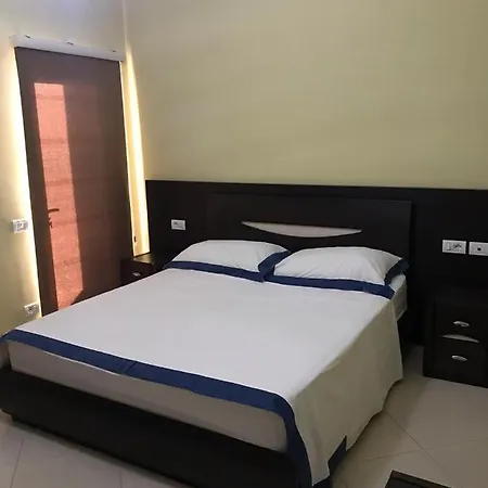 Artur Hotel 3*