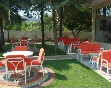 Hotel Artur 3*