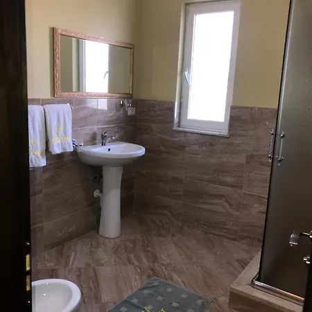 Hotel Artur 3*